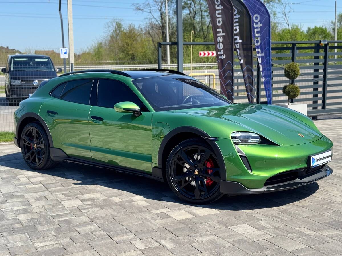 Porsche Taycan 2021 - Пробіг: 77 тис. км