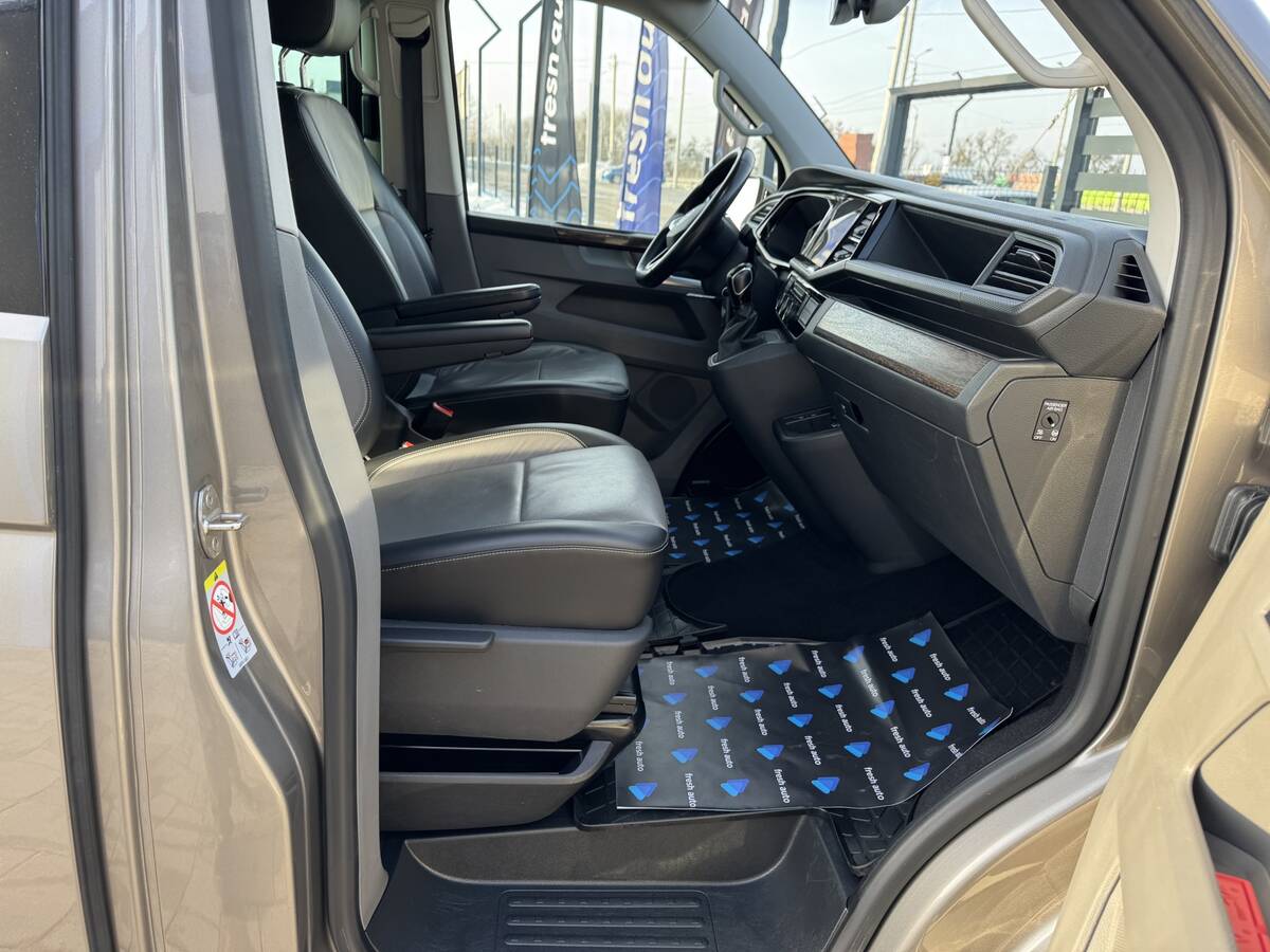 Volkswagen Caravelle 2021 - fresh auto рівне