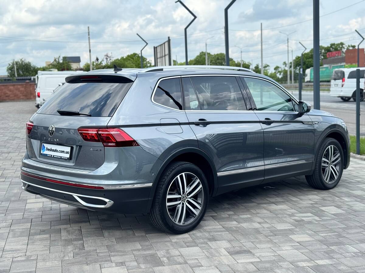 Volkswagen Tiguan Allspace 2022 - Об'єм двигуна: 2.0 л.