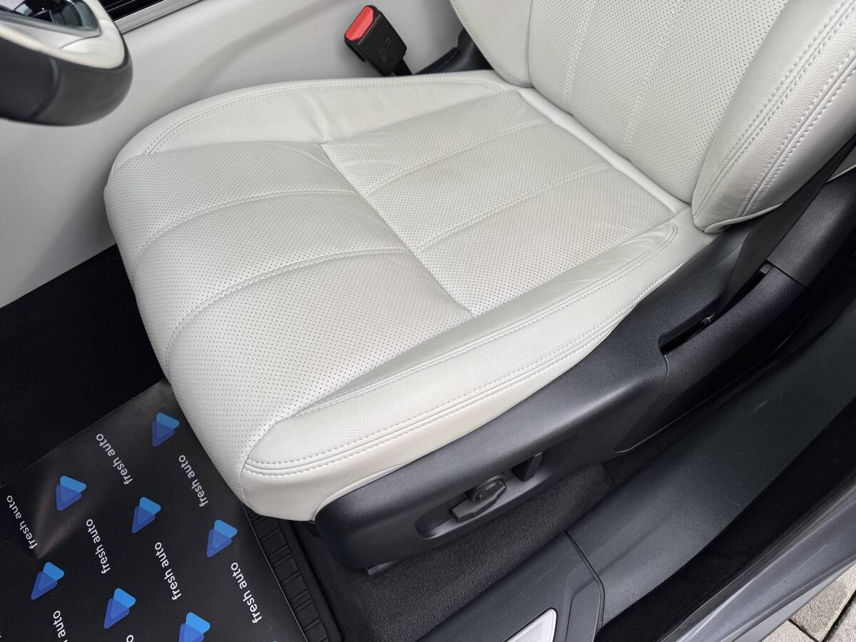 Land Rover Range Rover Velar 2022 - покупка авто
