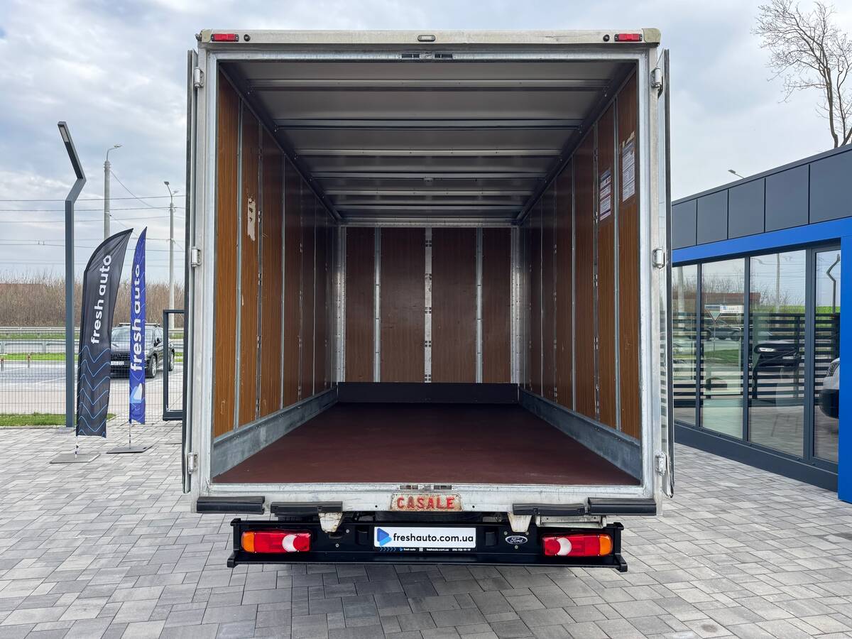 Ford Transit 2020 - Transmission: Manual 