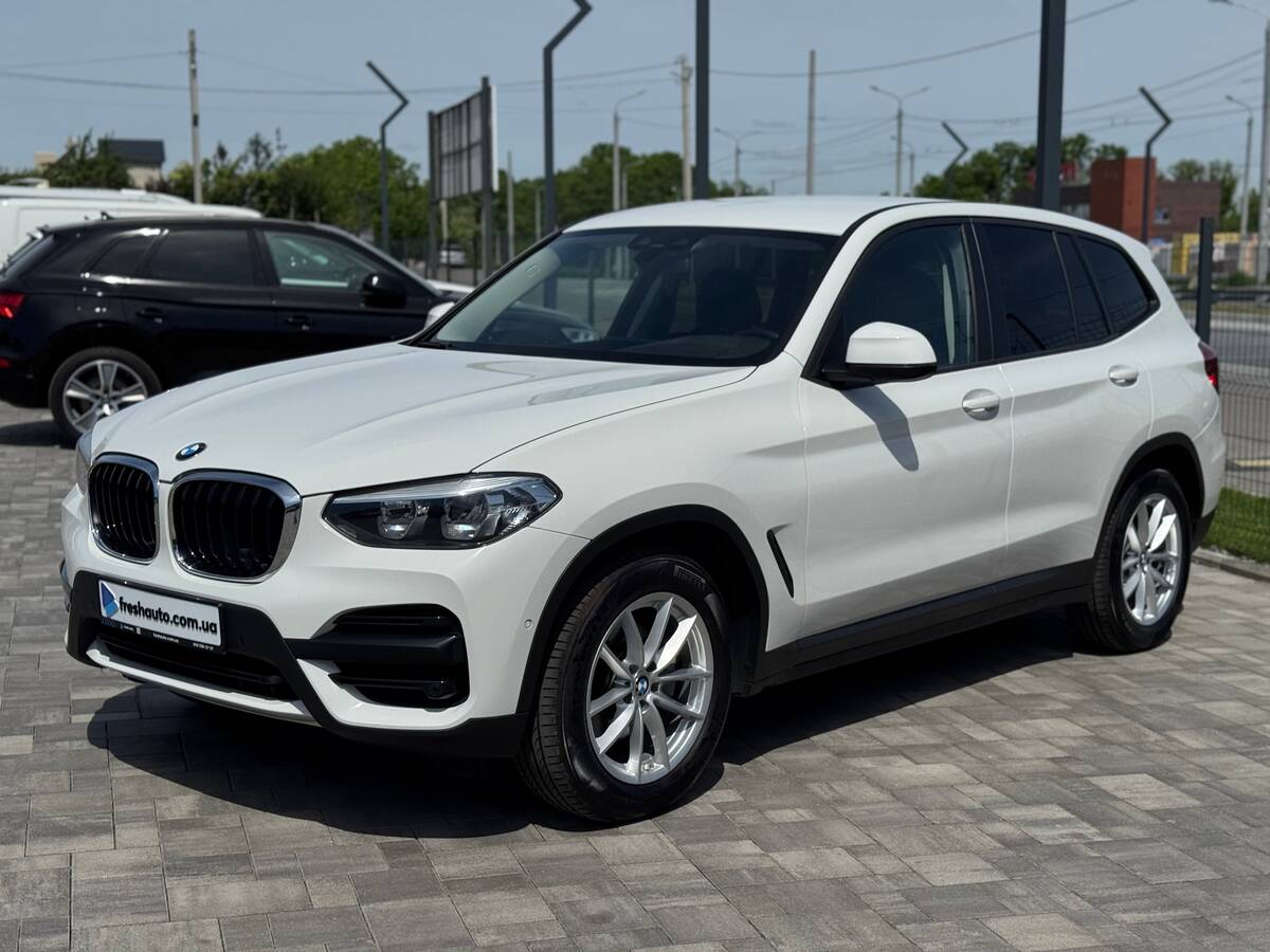 BMW X3 2021 - Привід: Повний 