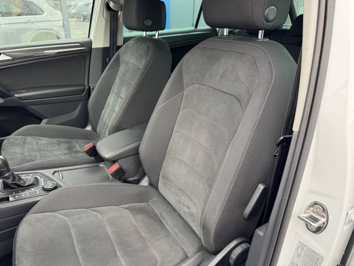 Volkswagen Tiguan 2019 - Країна: Швеція 