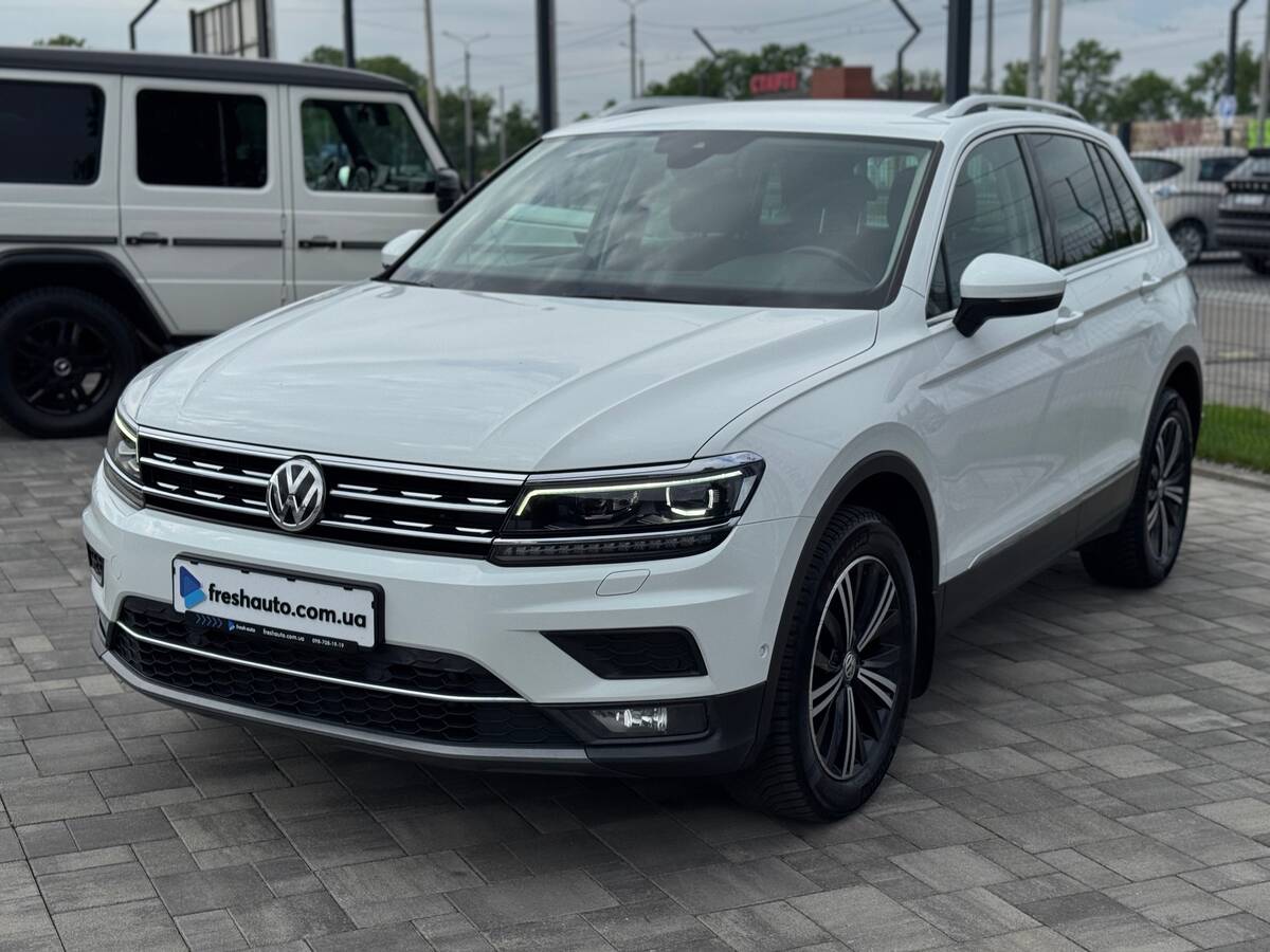 Volkswagen Tiguan 2019 - Кількість місць: 5 