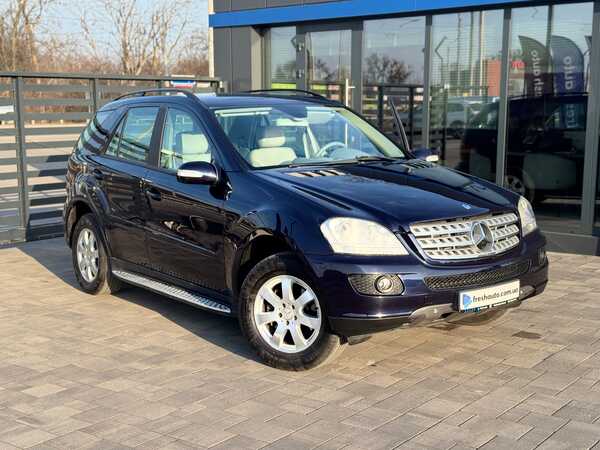 Mercedes-Benz ML 2005