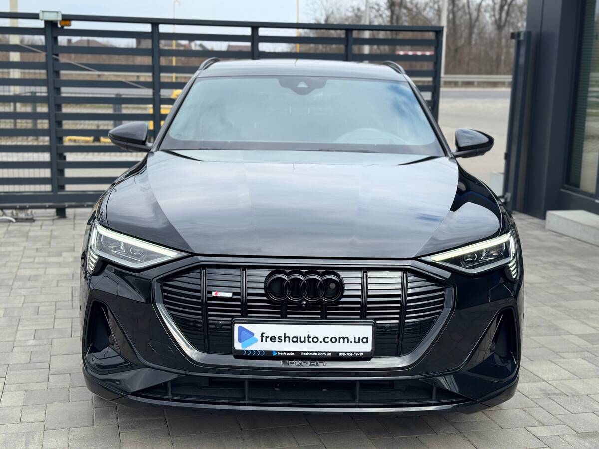 Audi e-tron 2022 - Коробка передач: Автомат 