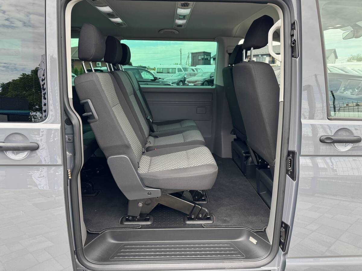 Volkswagen Caravelle 2021 - Location: In Ukraine 