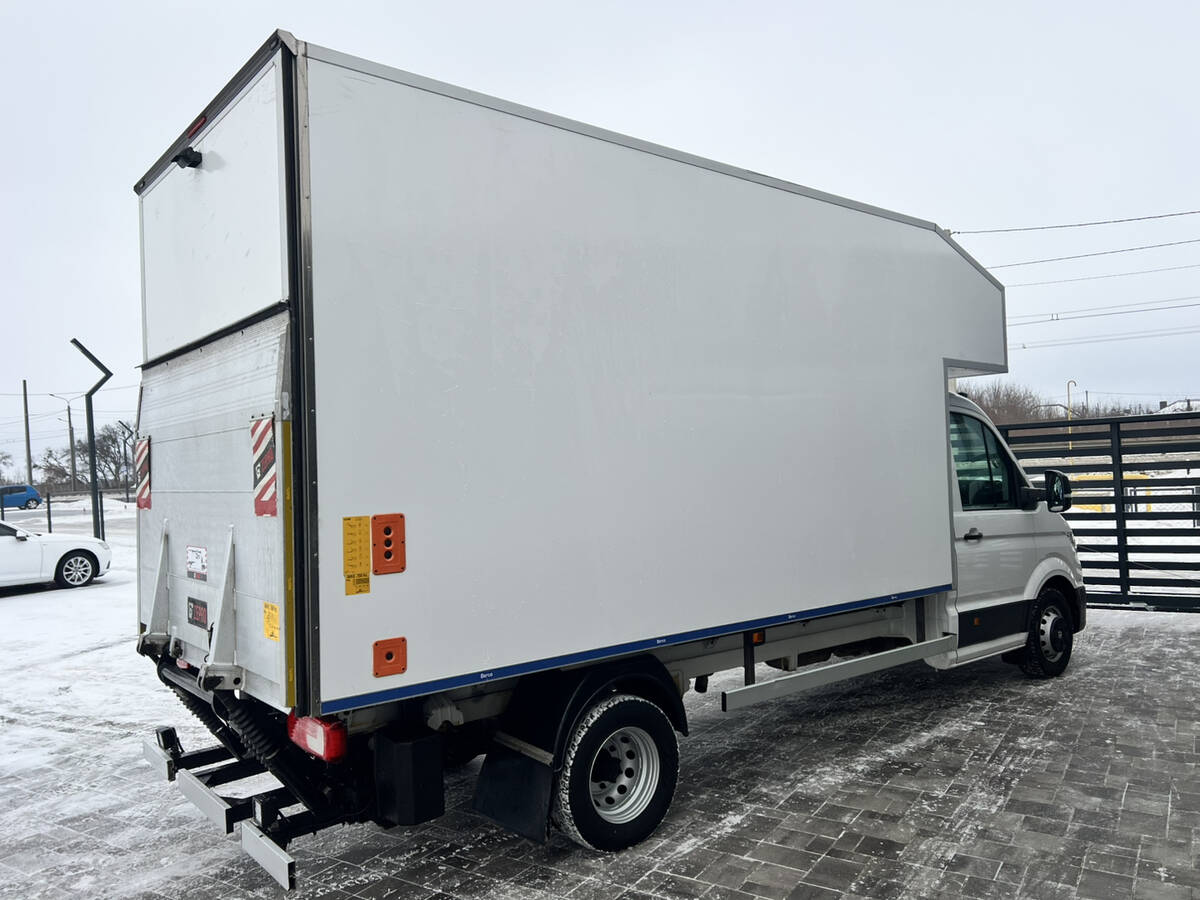 Volkswagen crafter 2021 - Привід: Задній 