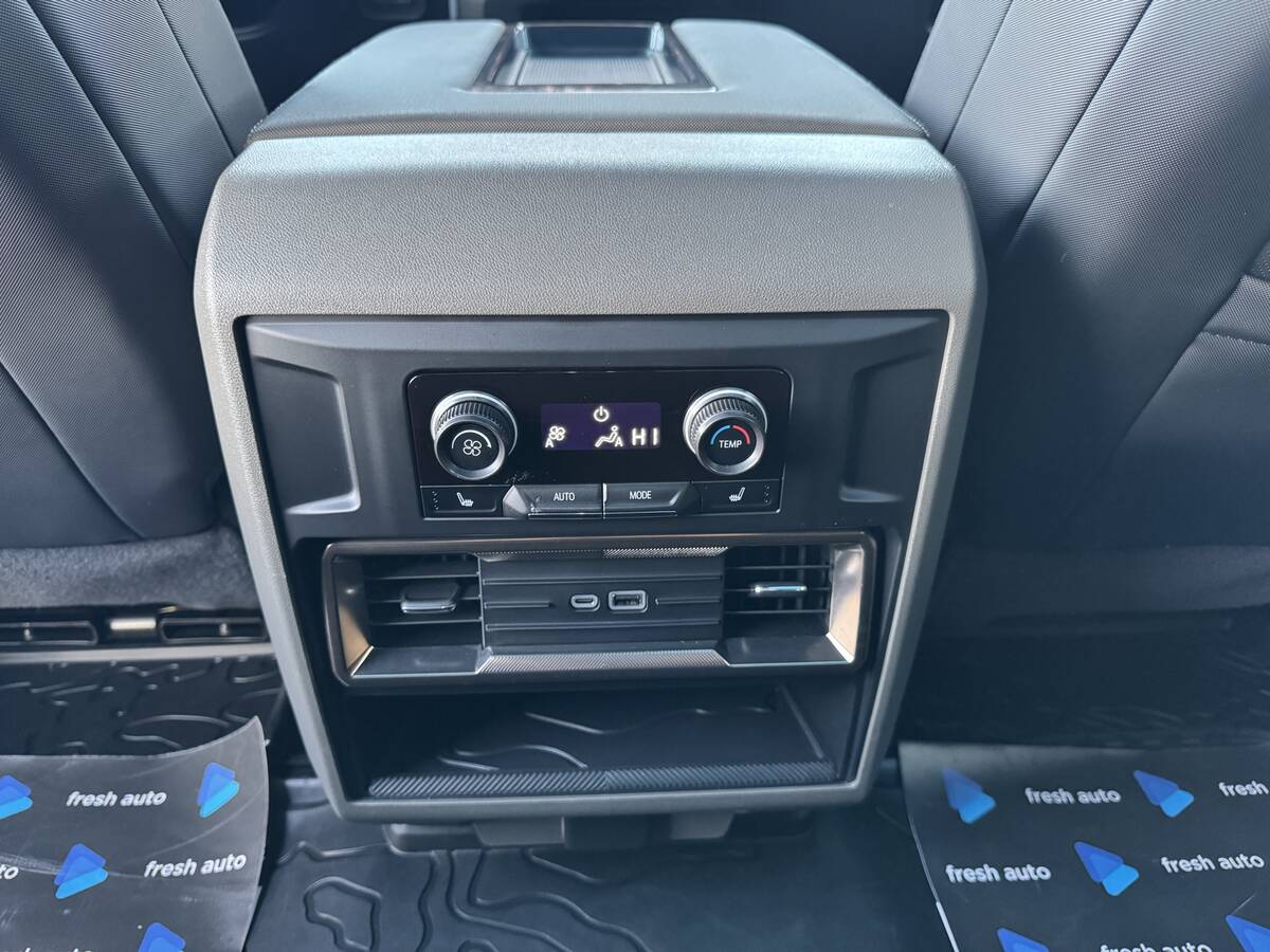 Hummer EV SUV 3X 2023 - fresh auto