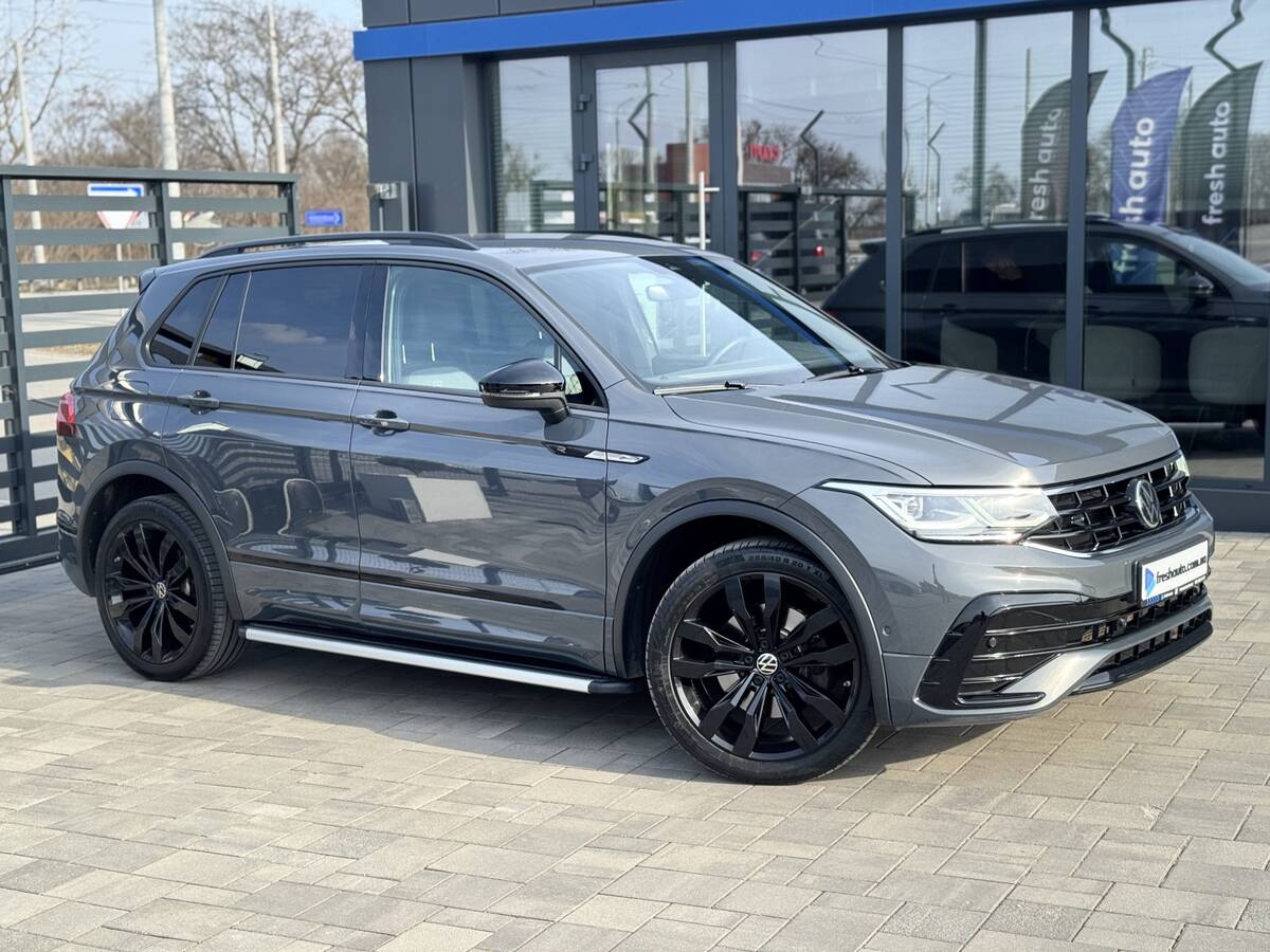 Volkswagen Tiguan 2022 - Коробка передач: Автомат 