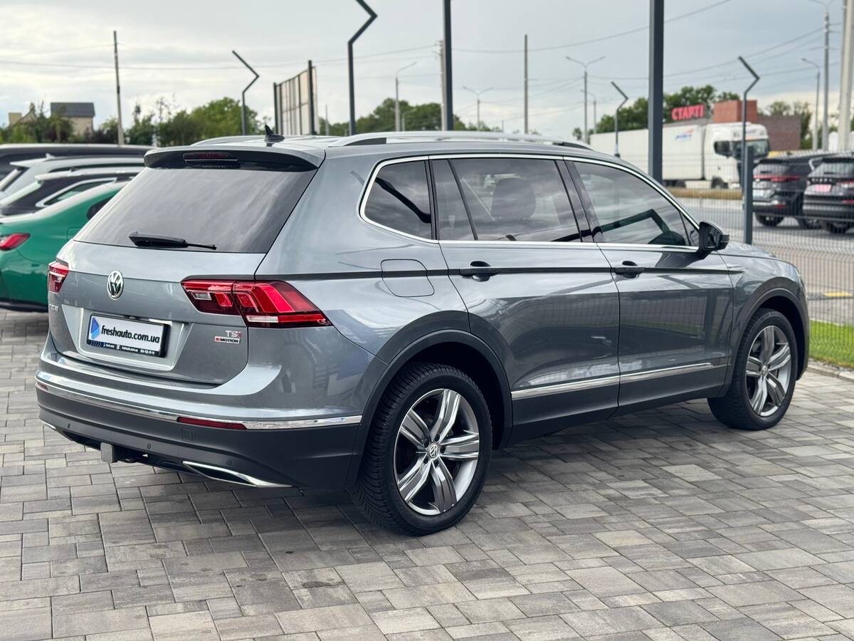 Volkswagen Tiguan 2018 (Фольксваген Тігуан) — фото 3 з 5