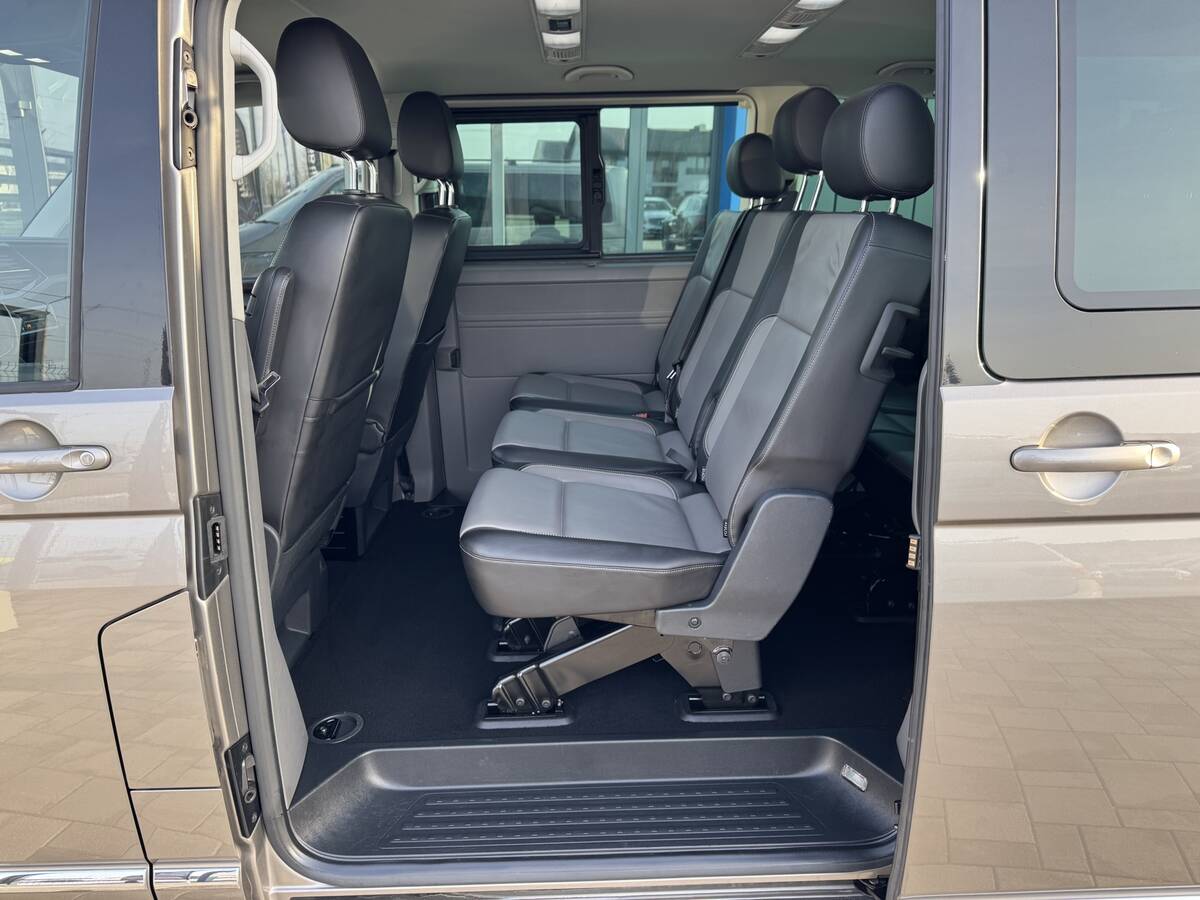 Volkswagen Caravelle 2021 - Привід: Повний 
