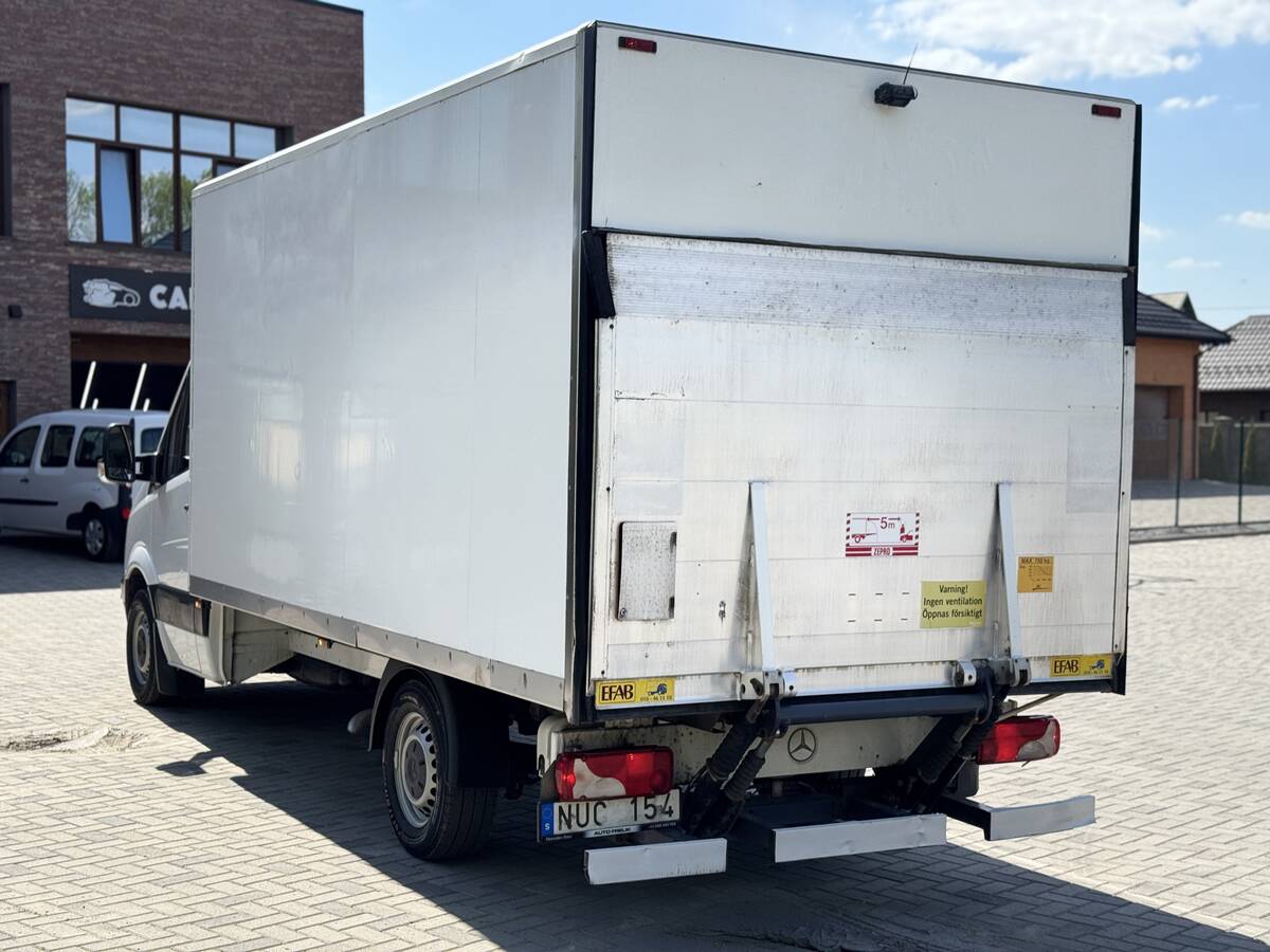 Mercedes-Benz Sprinter 2013 - Привід: Задній 