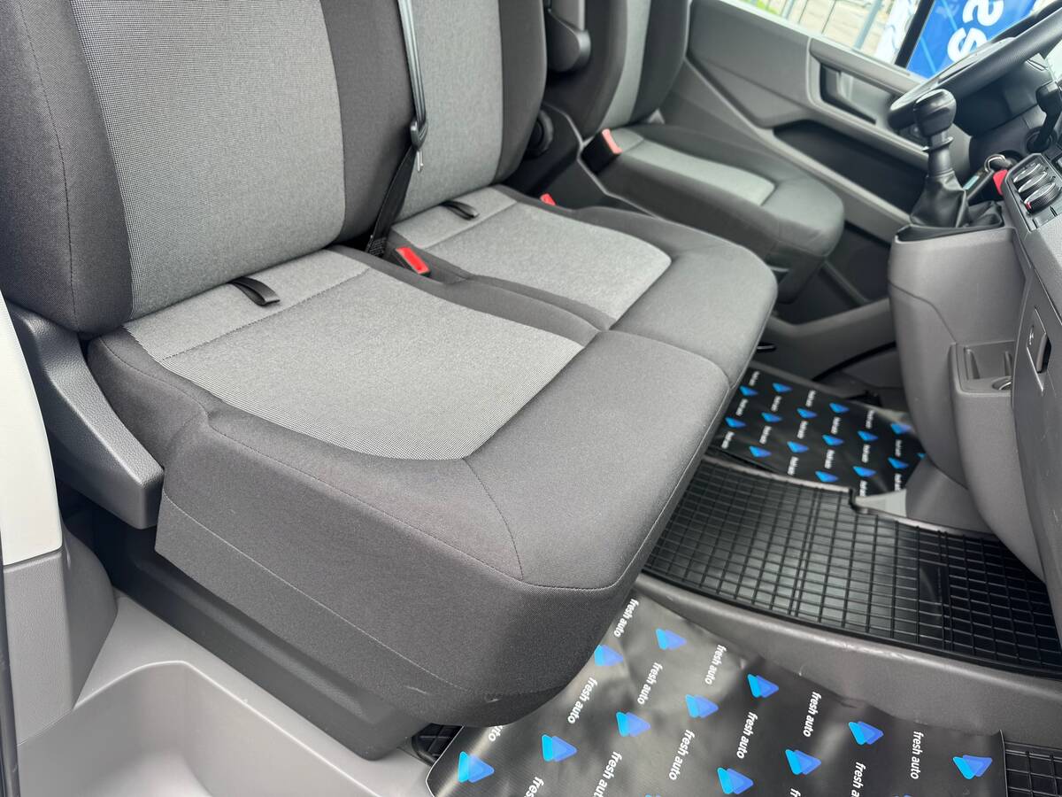 Volkswagen Crafter 2022 - фреш авто