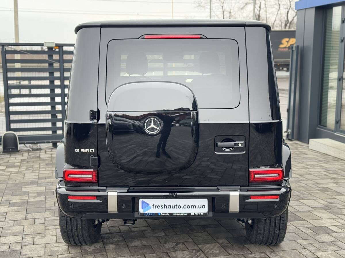 Mercedes-Benz G 580 2025 - Кількість місць: 5 