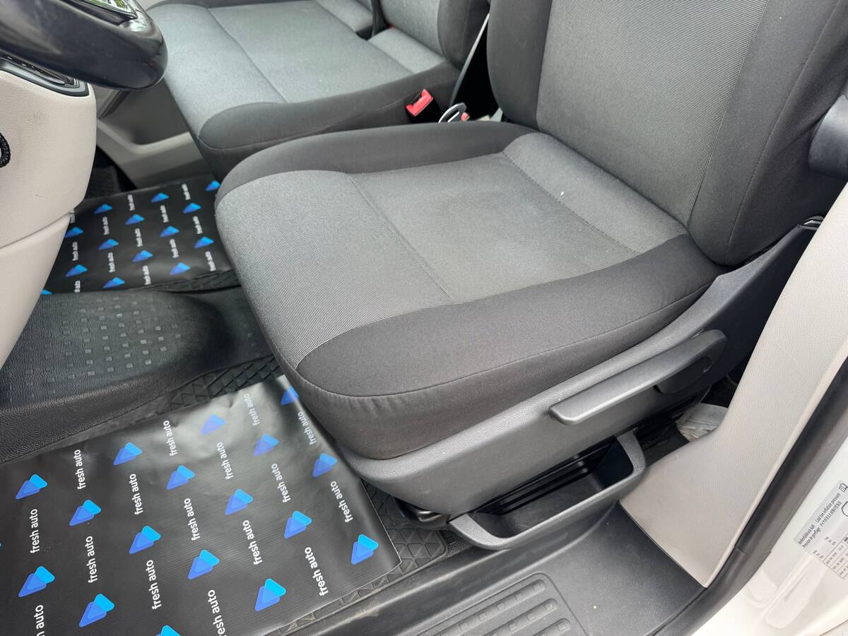 Volkswagen Transporter 2016 - fresh avto