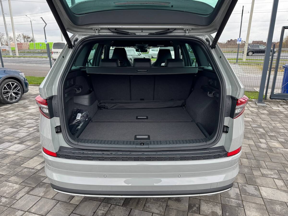 Skoda Kodiaq 2023 - фреш авто