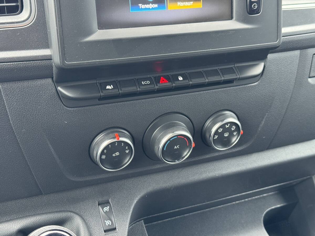 Renault master 2022 - Потужність: 136 кс