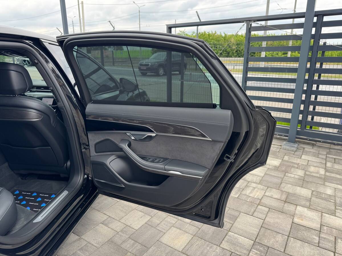 Audi A8 2024 - Місцезнаходження: В Україні 