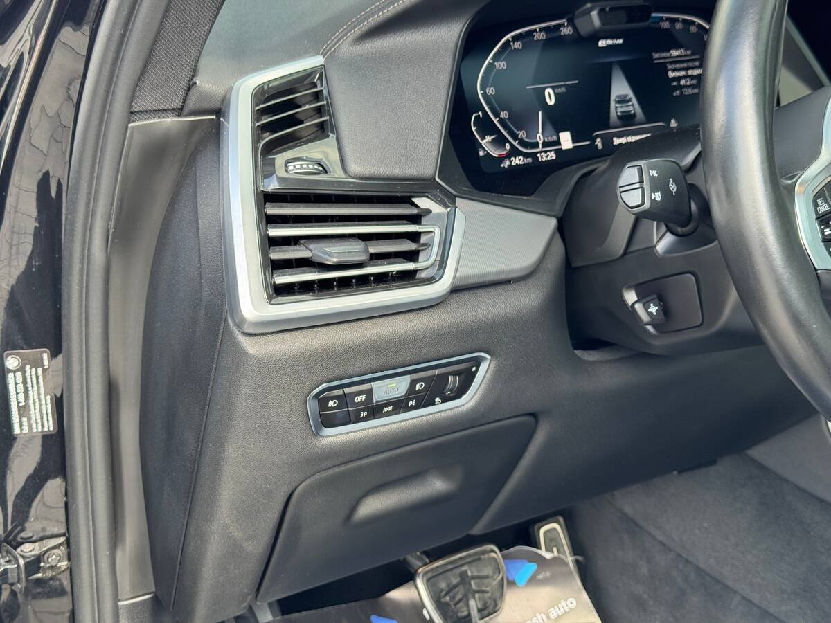 BMW X5 2023 - фреш авто рівне