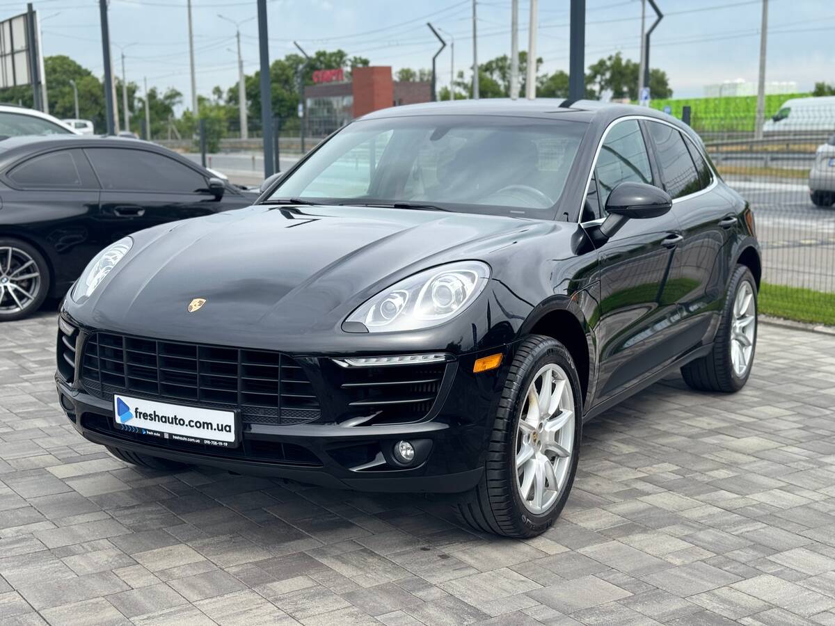 Porsche Macan S 2015 - Кількість місць: 5 