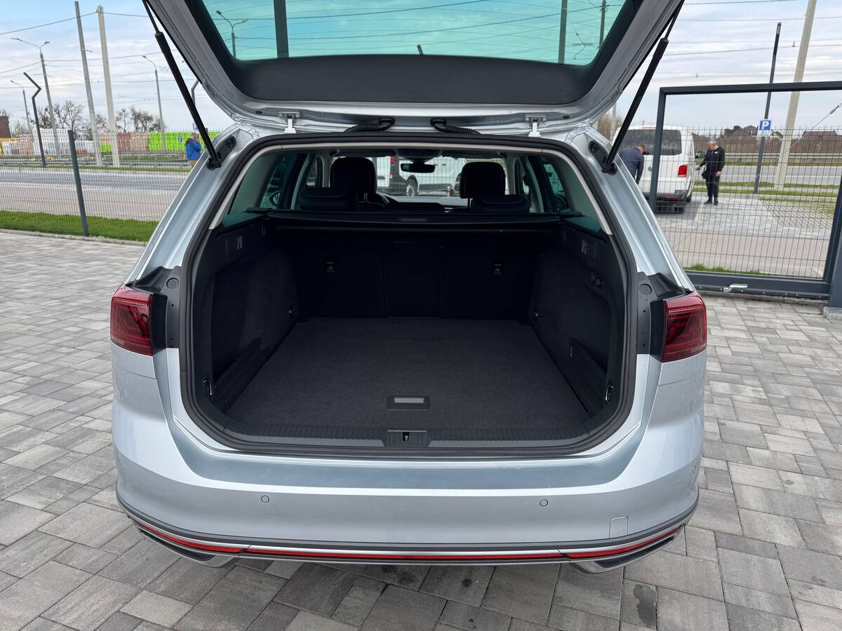Volkswagen Passat Alltrack 2022 - Country: Germany 