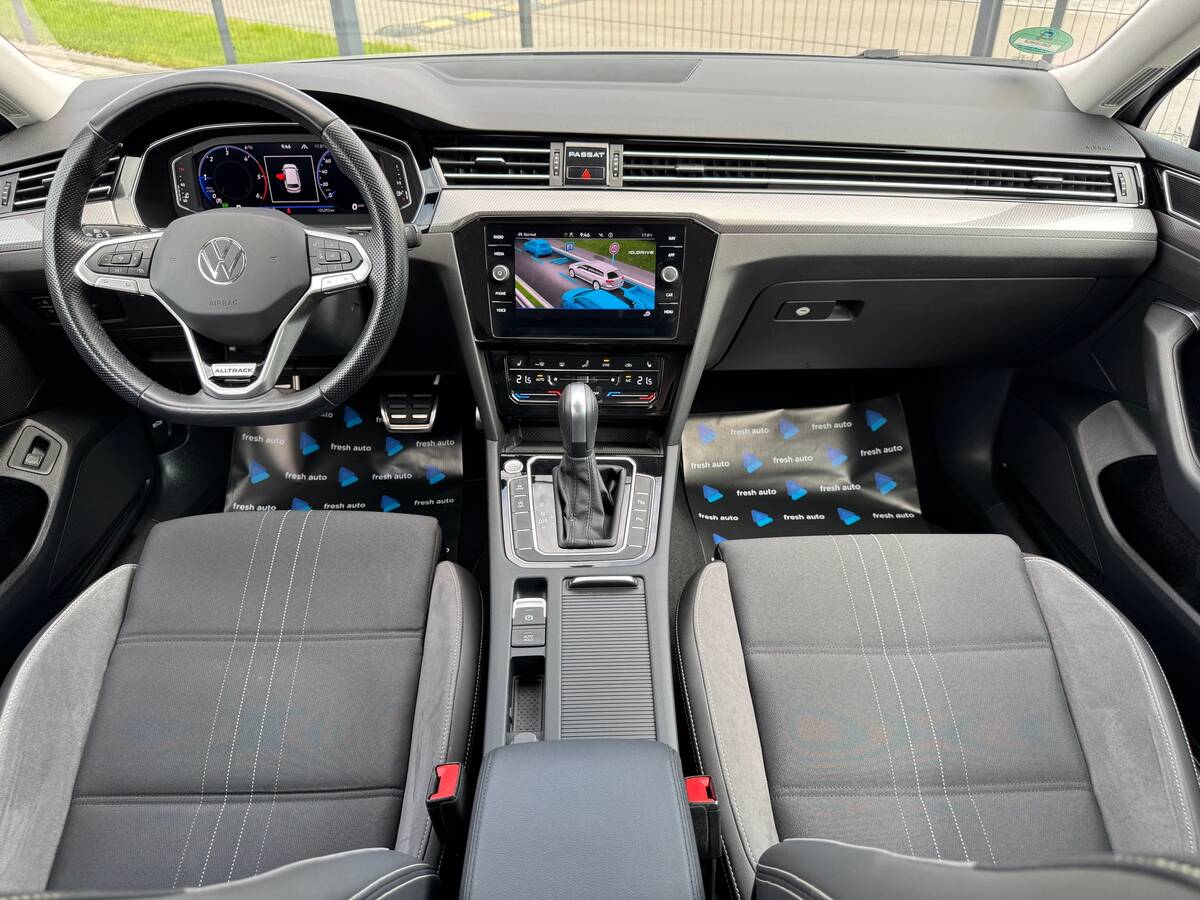Volkswagen Passat Alltrack 2022 - HP: 200 HP