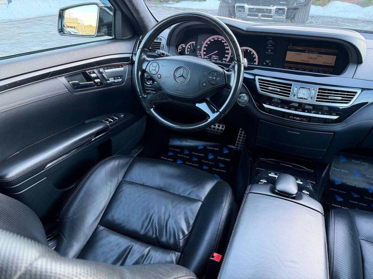 Mercedes-Benz S-Class 2012 - фреш авто