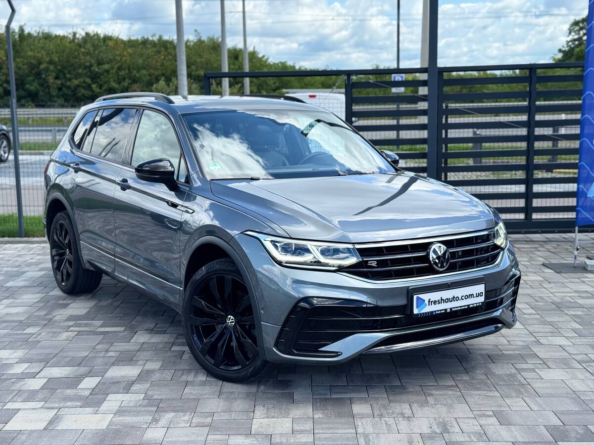 Volkswagen Tiguan Allspace 2022 (Фольксваген Тігуан Оллспейс) — фото 1 з 5