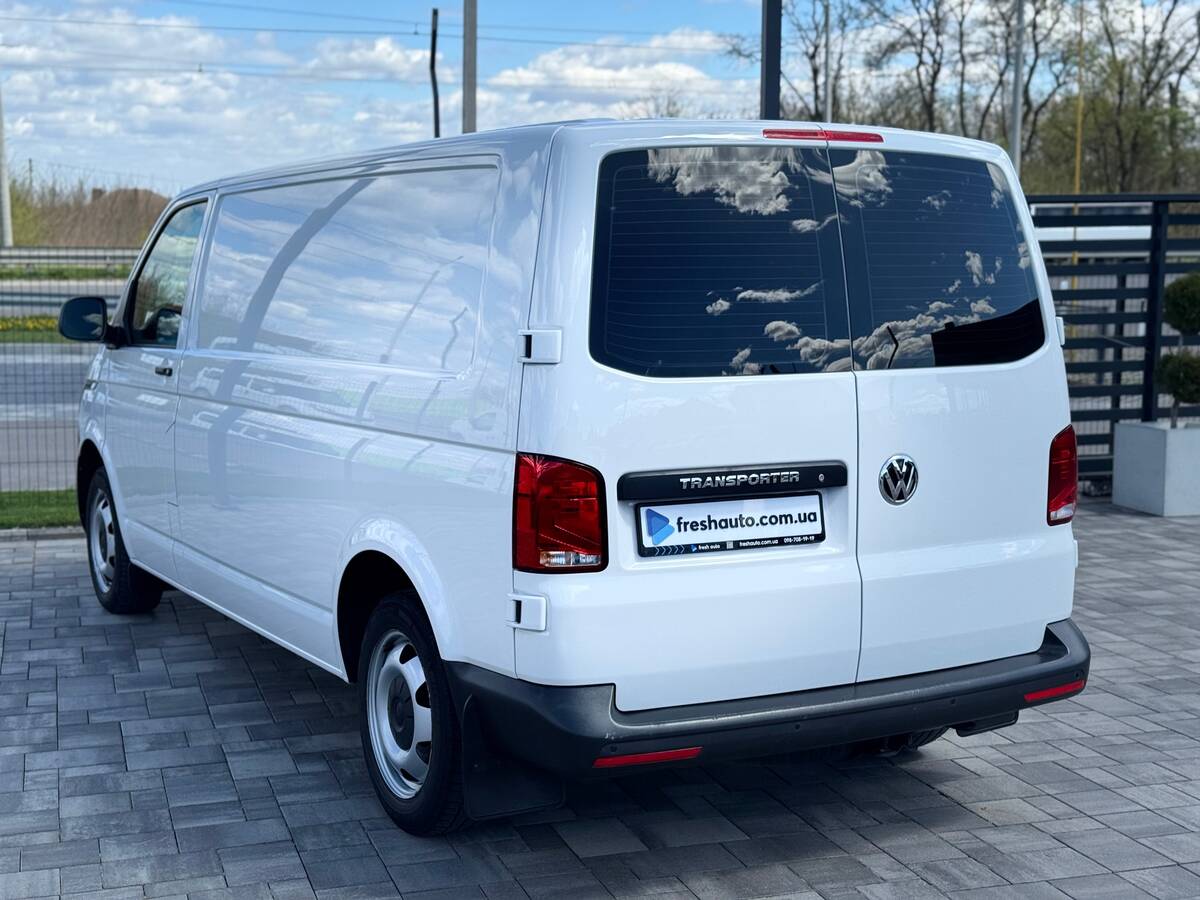 Volkswagen Transporter 2021 - Тип кузова: Вантажний фургон 
