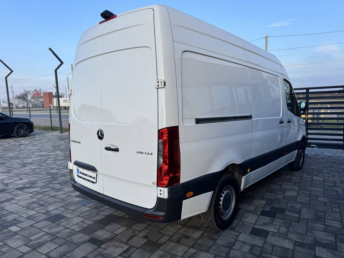 Mercedes-Benz sprinter 2020 - fresh auto