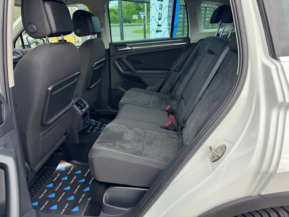 Volkswagen Tiguan 2019 - Кількість місць: 5 