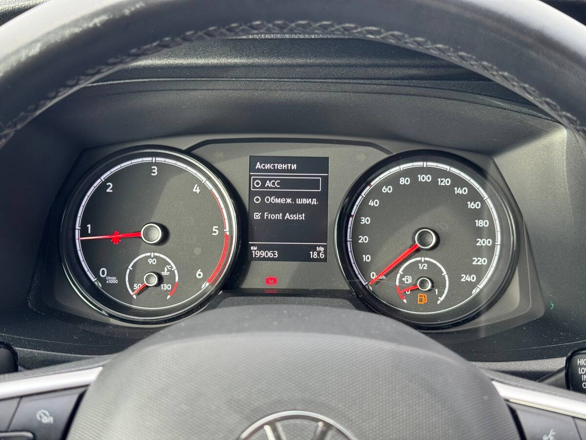 Volkswagen Transporter 2020 - покупка авто