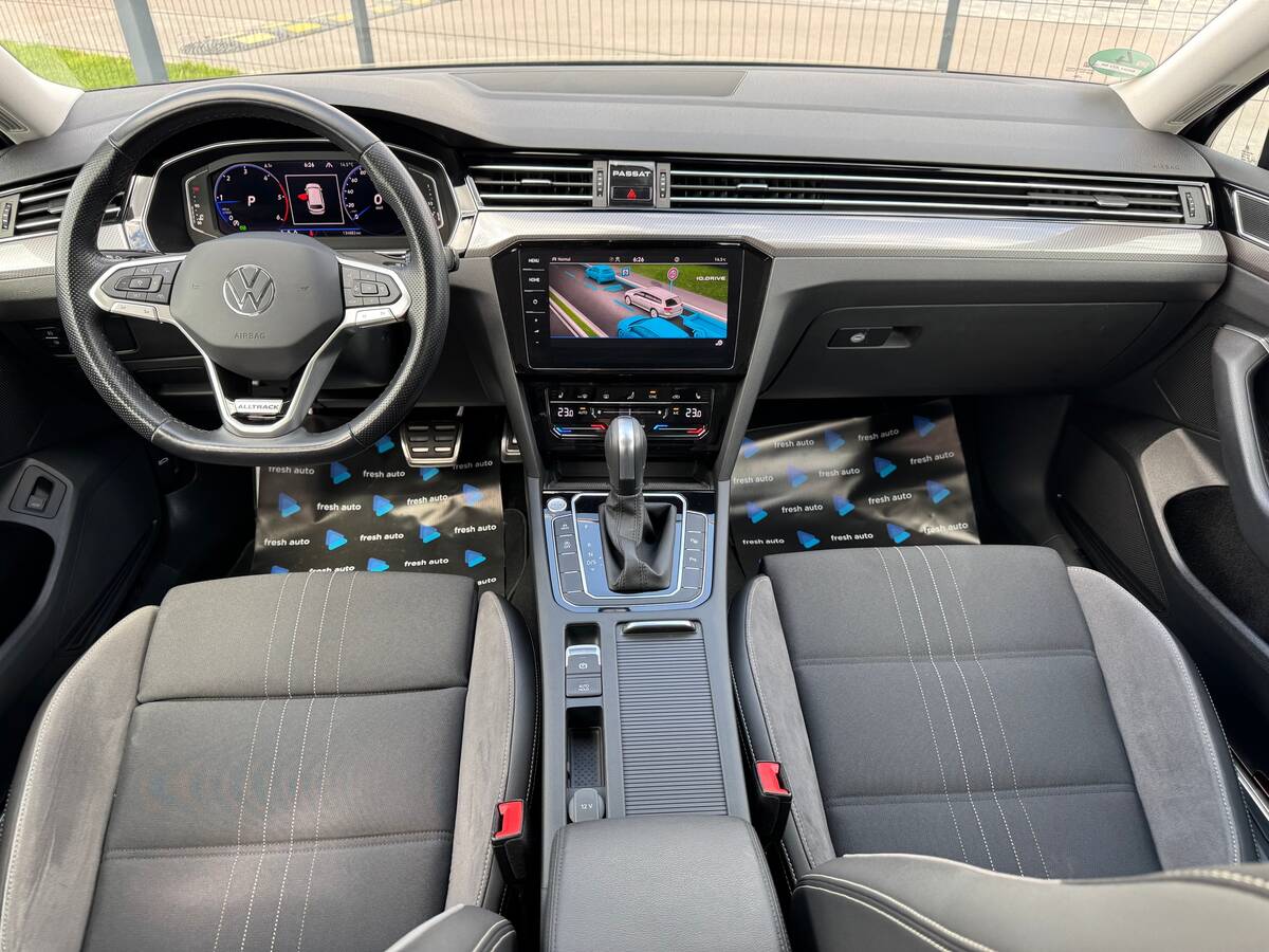 Volkswagen Passat Alltrack 2022 (Фольксваген Пасат Олтрек) — фото 4 з 5