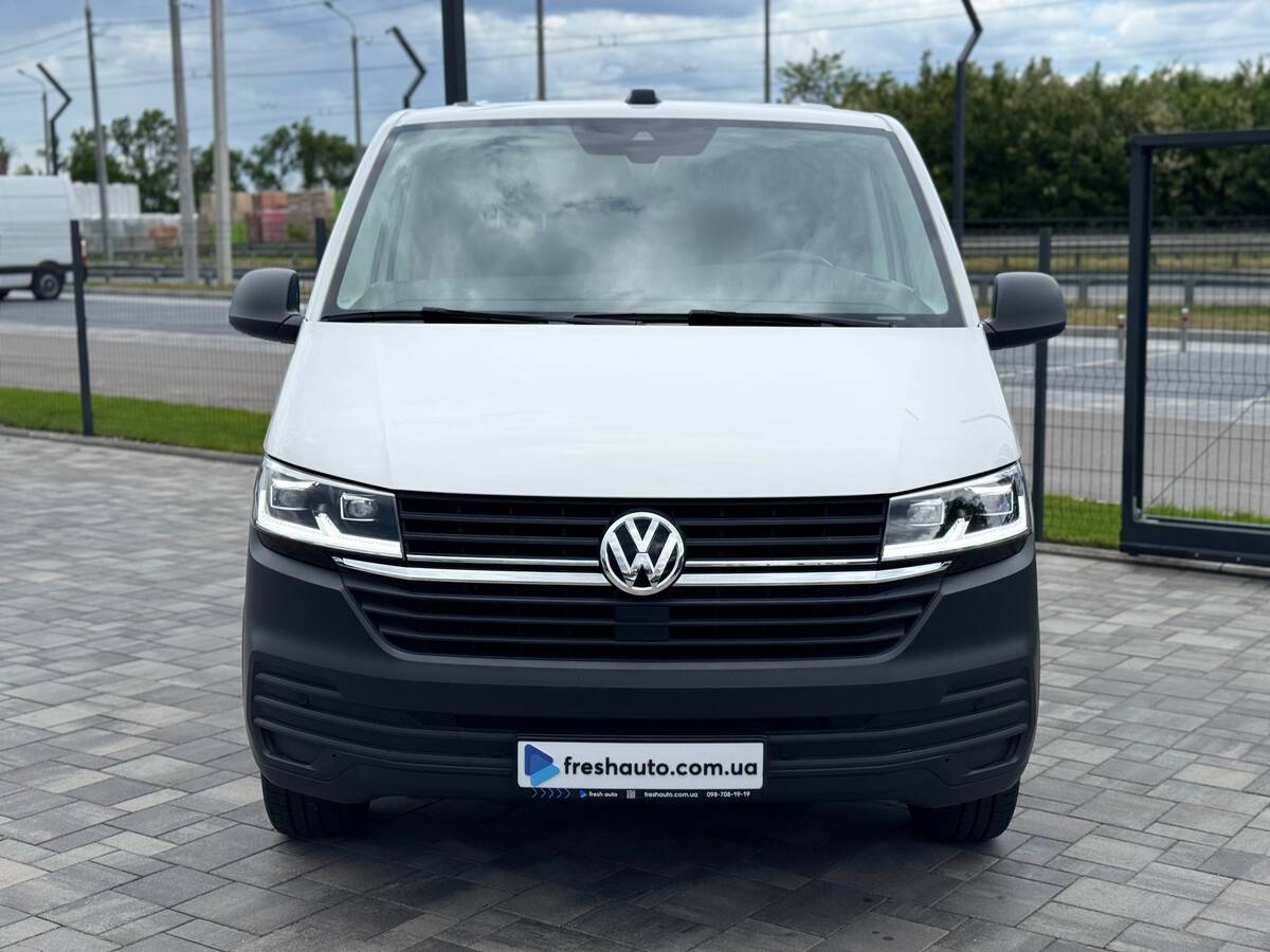 Volkswagen Transporter 2022 - Тип авто: Trucks 