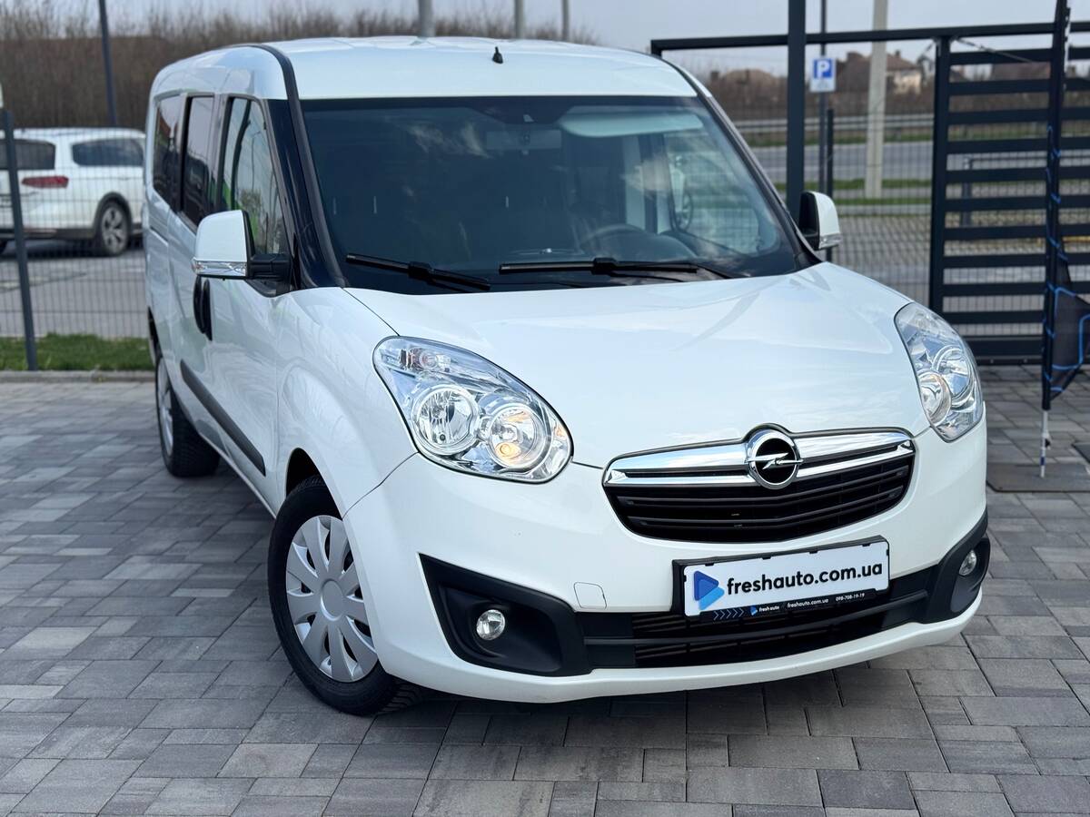 Opel Combo 2018 - DriveType: Front 
