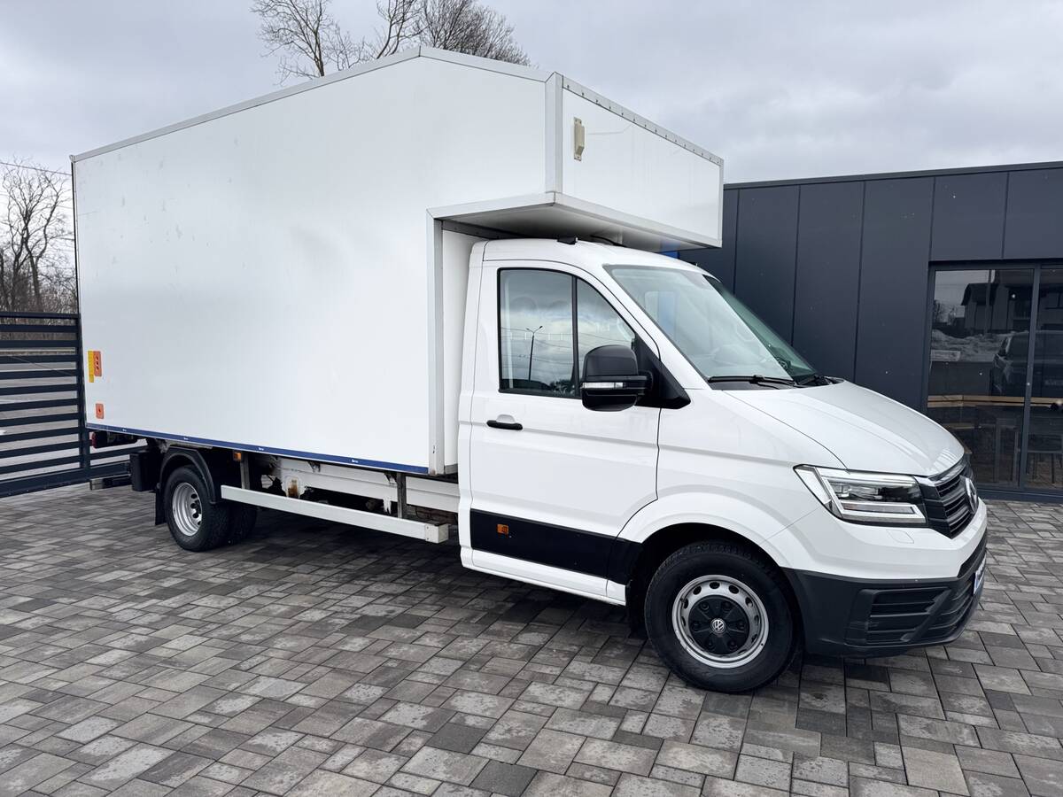 Volkswagen crafter 2021 - Тип авто: Вантажівки 