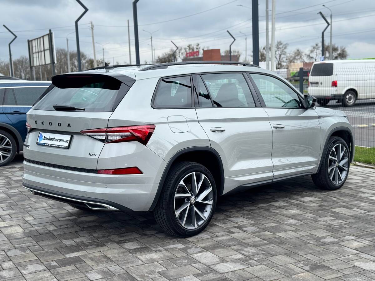 Skoda Kodiaq 2023 - Odometr: 172 thnd km
