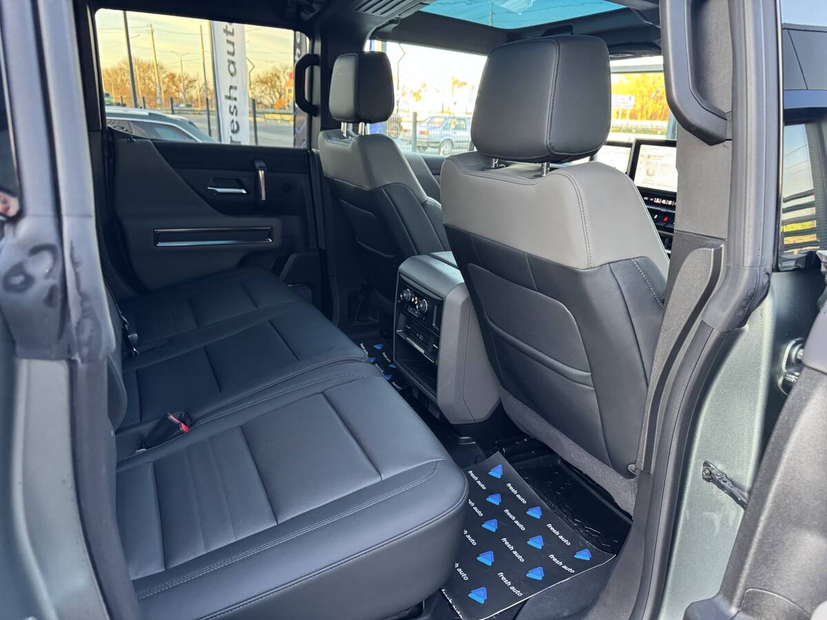 Hummer EV SUV 3X 2023 - фреш авто
