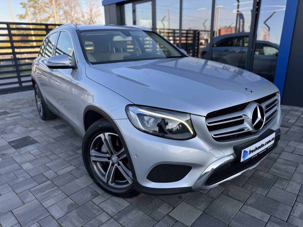 Mercedes-Benz GLC-Class 2016 - Привід: Передній 