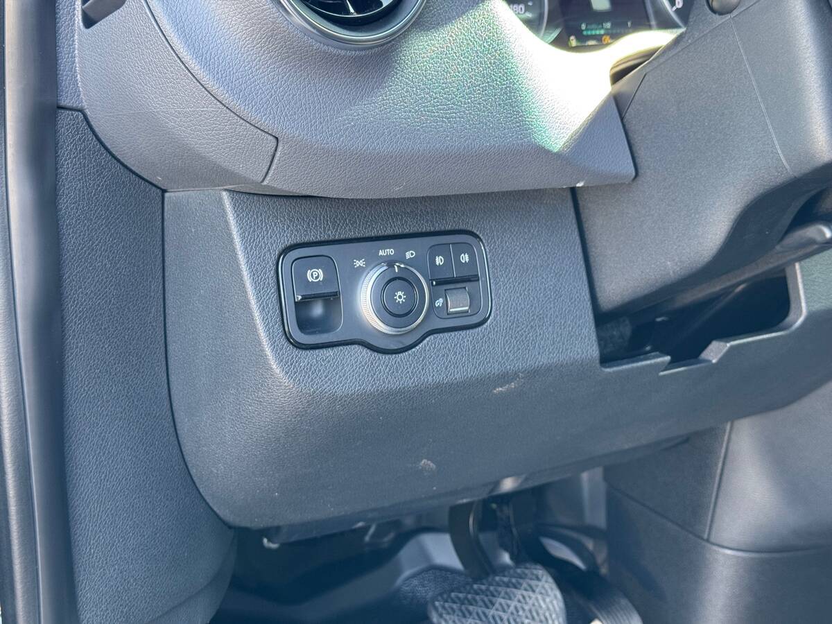 Mercedes-Benz Sprinter 2019 - фрешавто