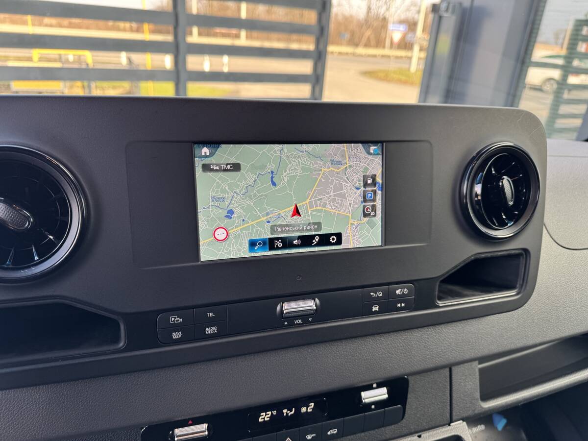 Mercedes-Benz sprinter 2020 - Кількість місць: 3 