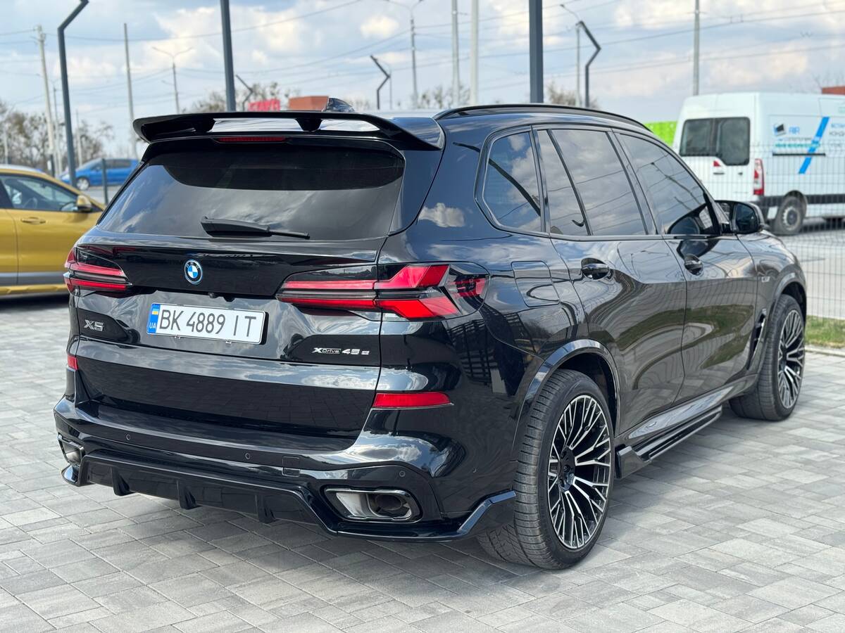 BMW X5 2023 - fresh auto