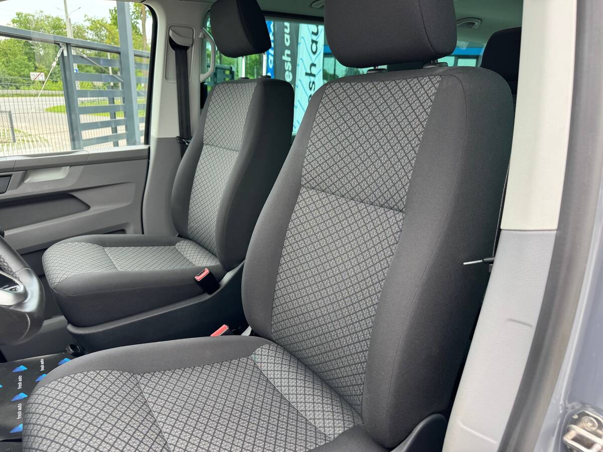 Volkswagen Caravelle 2021 - фреш авто