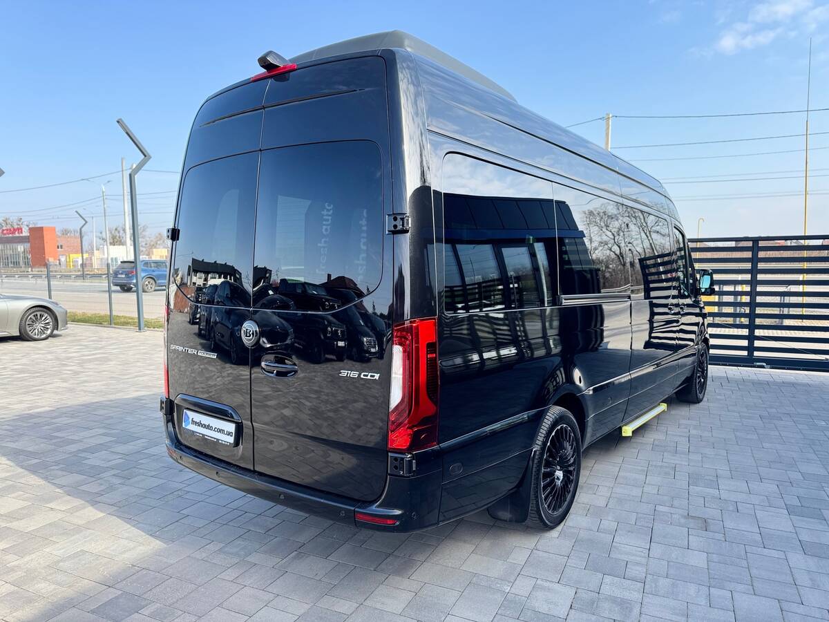 Mercedes-Benz Sprinter 2019 - фреш авто