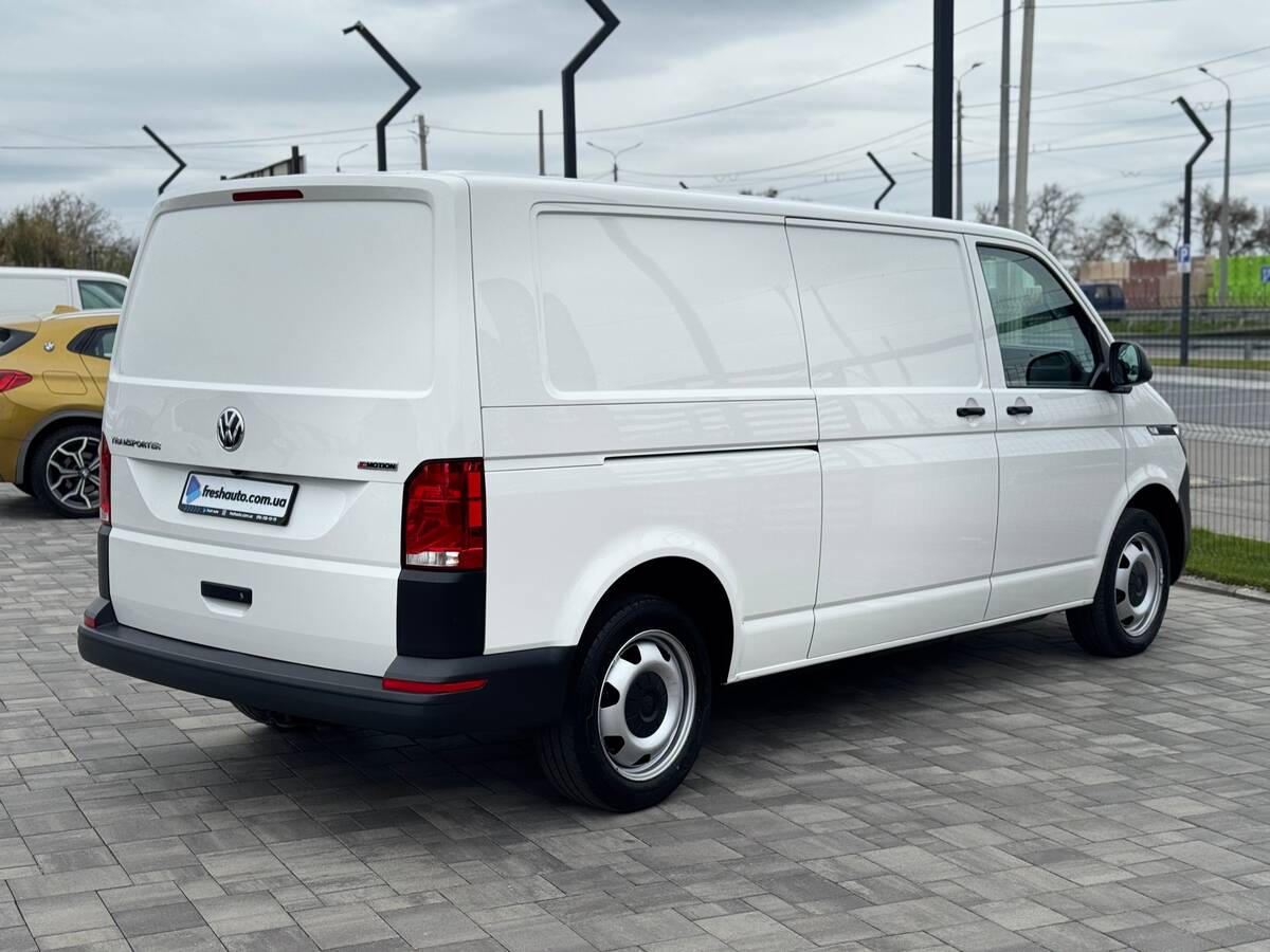 Volkswagen Transporter 2020 - Тип авто: Вантажівки 