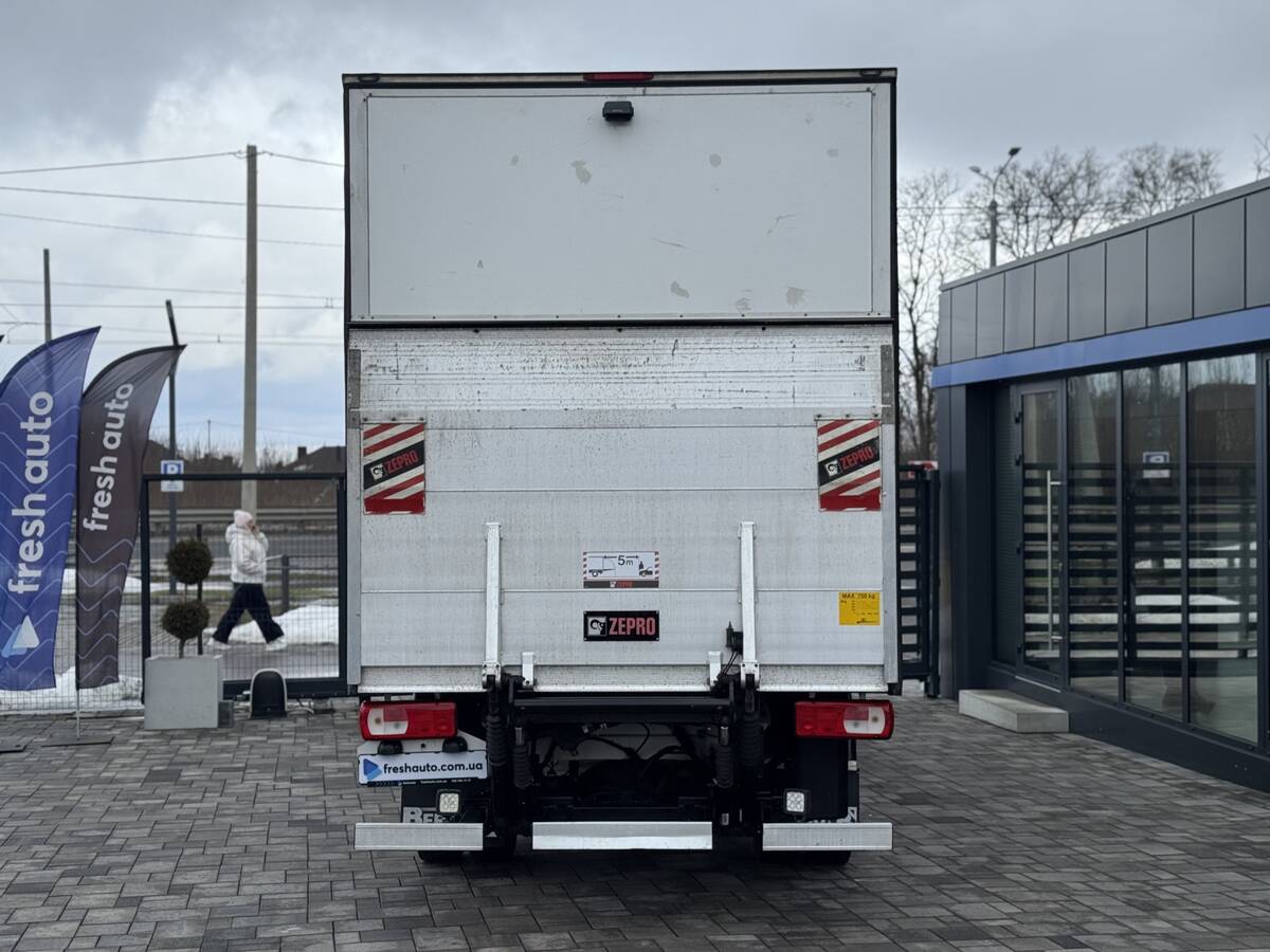 Volkswagen crafter 2021 - Привід: Задній 