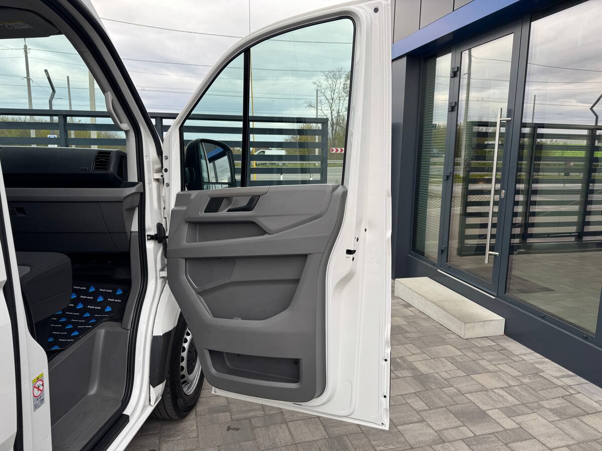 Volkswagen crafter 2022 - Країна: Франція 