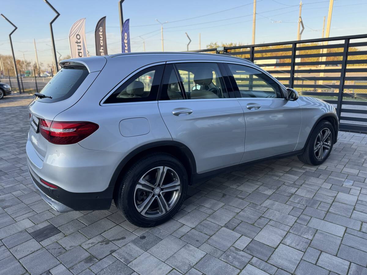 Mercedes-Benz GLC-Class 2016 - Об'єм двигуна: 2.1 