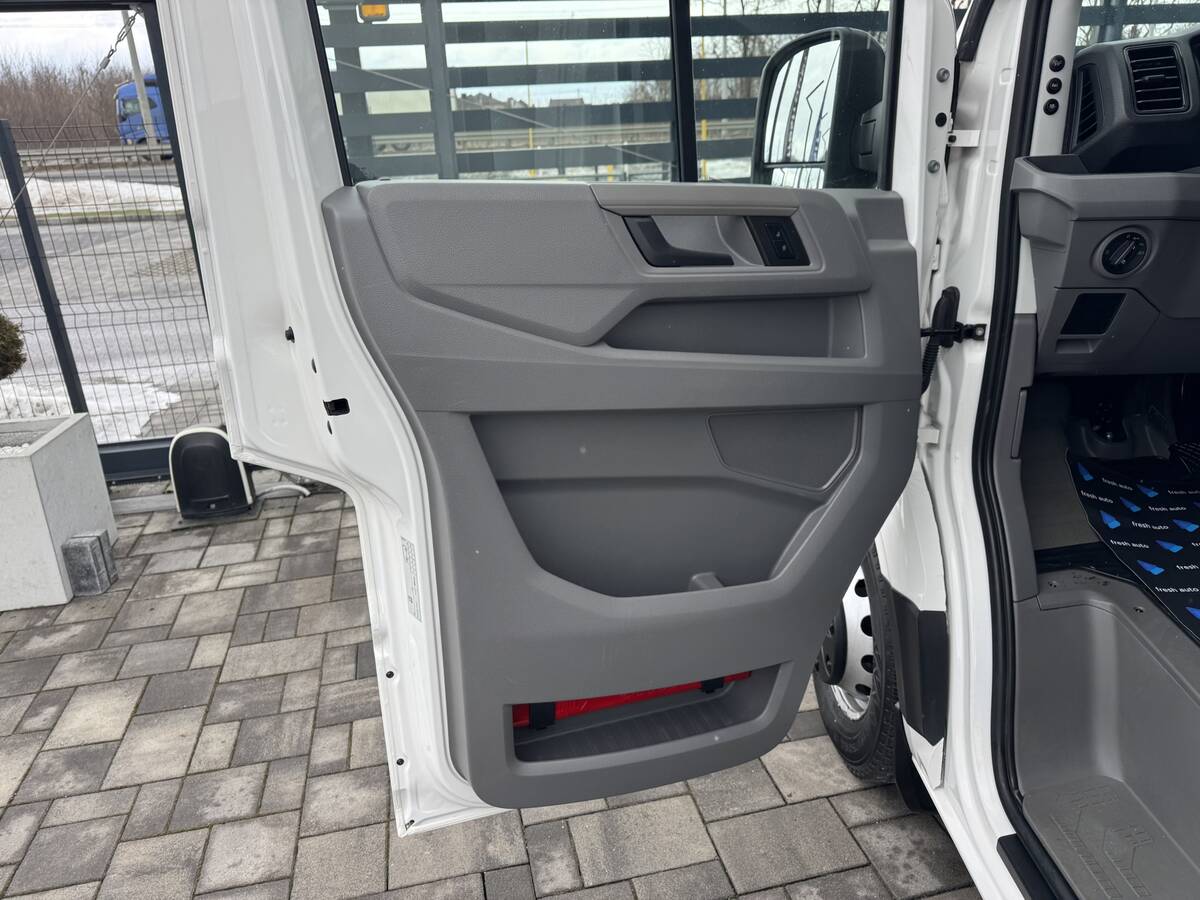 Volkswagen crafter 2021 - fresh auto